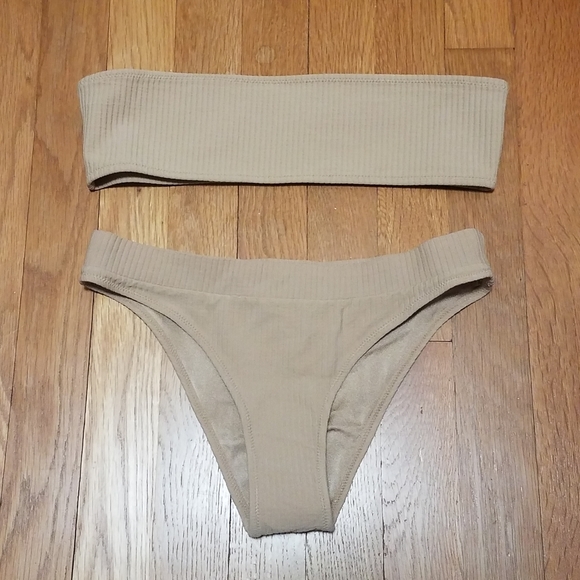 NWOT Triangl Daria Tan Bikini Size S/XS - Picture 2 of 4
